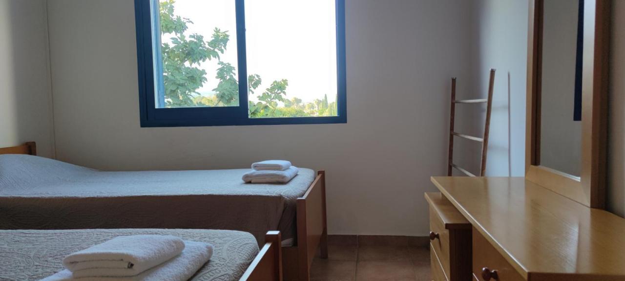 Island Spirit Beach House Polis Extérieur photo